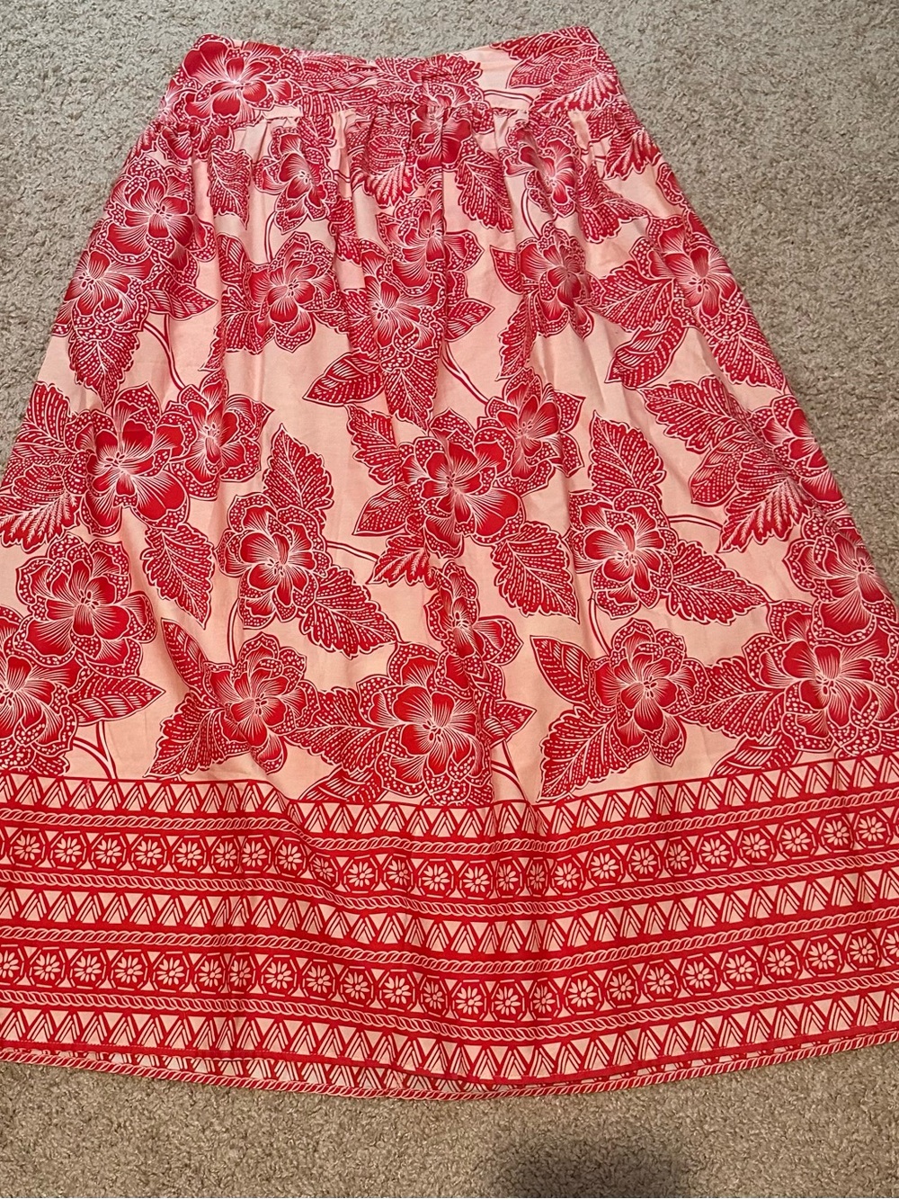 NWT Sugarlips Red & Creme Floral Print Skirt SZ L gorgeous print!!